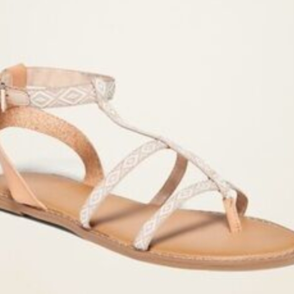 Old Navy Tan Strappy Sandals Casual Elegance - Picture 8 of 9
